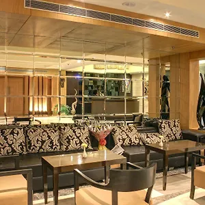 Aavaa Surya Continental Hotel 3*