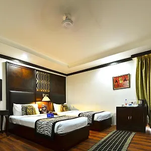 Hotel Corporate Point 3* New Delhi