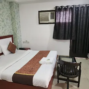 Airport Asian Blue Luxury 4*