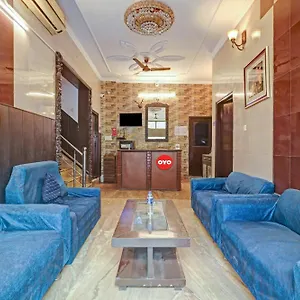 Flagship Horizon 10 Residency 3*