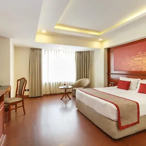 Aela Grand Near Delhi Airport By La Casa 4*