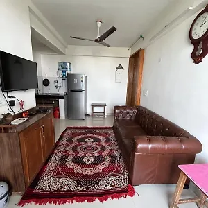 Prime Loc Fully Furnished 1bhk Dwarka Sector 23b Apartment