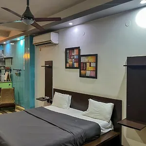 Leafyinn Chic Apartment New Delhi
