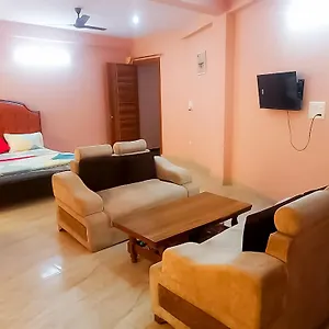 The Dwarka 3* New Delhi