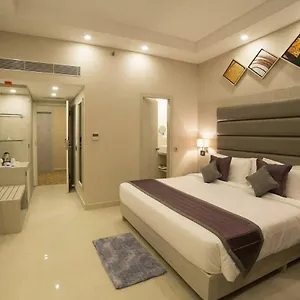 Saros Near Delhi Airport By Gross Group 4* New Delhi