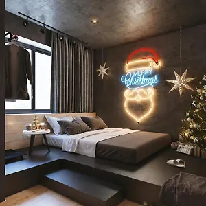 The Majestic By Ambs Near Igi Airport 4*