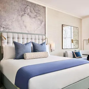 Hotel Premium Near Igi Airport Delhi 4*