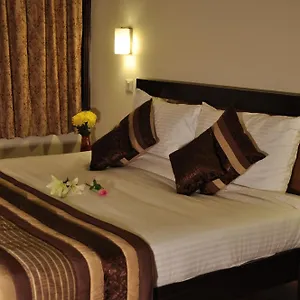 Bed & Breakfast Golden Palm 3*