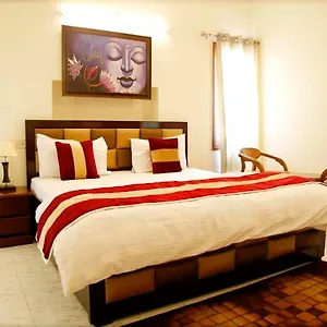 Guest house Maplewood Guest House, Neeti Bagh, New Delhiit Is A Boutiqu - 2 *