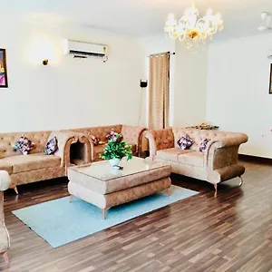 Fortune Service 2bhk,e28 Saket 2a
