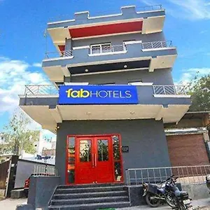 Yellow Chilli Britannia Chowk Hotel