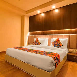 Fabhotel Prime Shanit Hotel