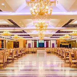 Fabhotel Prime C Pearls Hotel