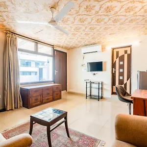 Apartment Mystique Abode *