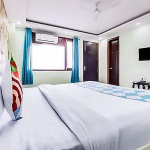 Satguru - Dwarka Mor Metro Hotel New Delhi