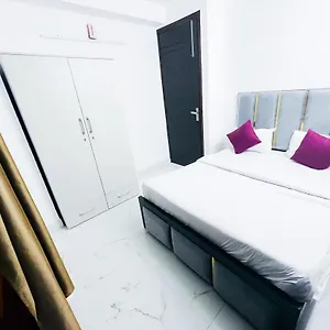 Purple 24 Seven -malviya Nagar Hotel