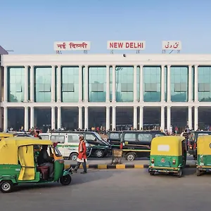 Hotel Baba Residency - 5 Minutes From Railway Station New Delhi