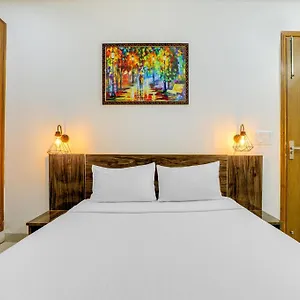 Peacefulhuts Premium 2bhk Near Igi And Manipal Hospital Apartment *