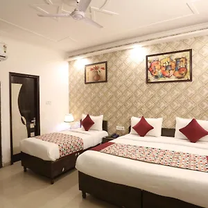 Grand Kiara Delhi Airport By Ss Group 4* New Delhi