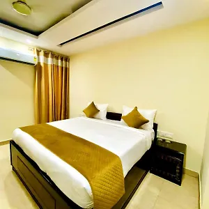 Grand 3* New Delhi