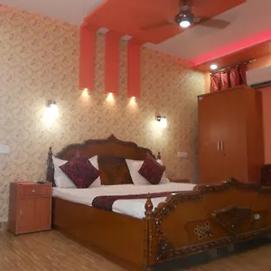 Mystique Moments 2* Delhi (National Capital Territory of India)