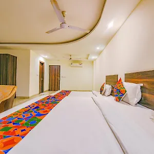 Hotel Lakshmi Palace 4*