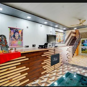 Glace Near Igi Airport Delhi 3* New Delhi