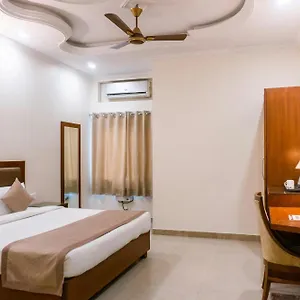 Le Mount Near Igi Airport Delhi * New Delhi