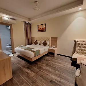 Hotel Uv By Iva New Delhi