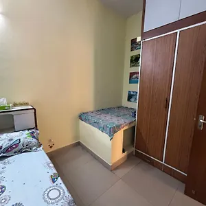 Birds Nest Bed & Breakfast *