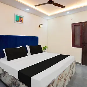 O Palace Hotel 3*