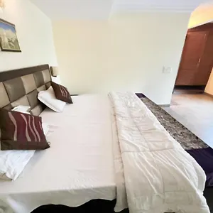 Apartment Roop Mahal - Saket