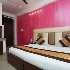 Hotel O Travel New Delhi