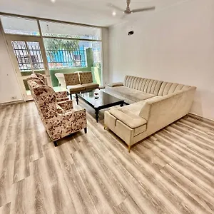 Apartment Woodbridge Gk 1