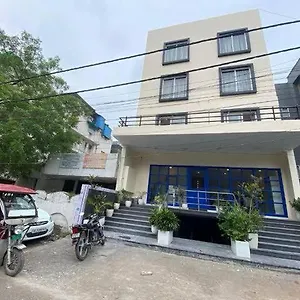 Yash Palace, Paschim Vihar, New Delhi