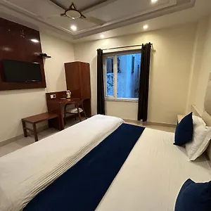 Shree Guru 3 Minute From Railway Station Guest house *