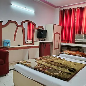 Yatri International