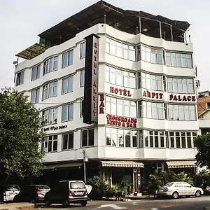 Hotel Arpit Palace 3*