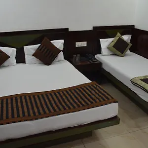 Guest house Surya