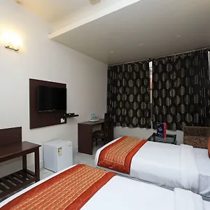 Oyo 11352 Shanti Otel
