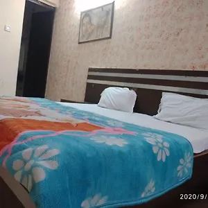 Swagat Palace Hotel 2*