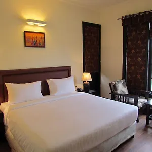 La Hotel 3*