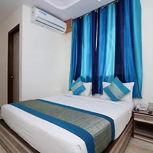 The 3* New Delhi