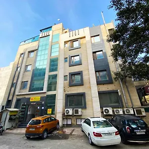 Sarvasa Residency Hotel 3*