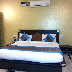 Hotel Ananda 3*