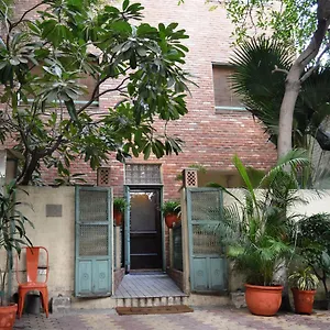 Zaza Neu-Delhi