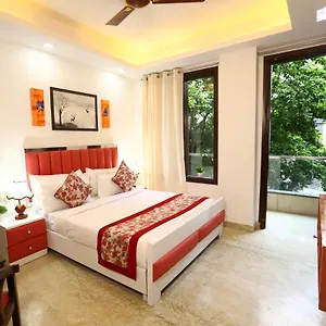 Nature View Park Metro Couple Friendly Hotel 3*