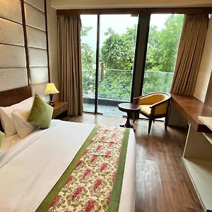 New Haven Greater Kailash Delhi Local Ids Accepted Hotel 4*