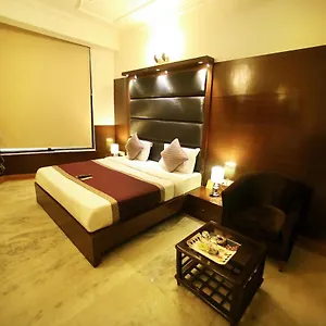 Bed & Breakfast Pathway - At Delhi Airport New Delhi