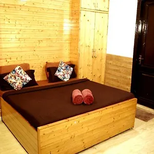 Divine Rajouri Garden New Delhi